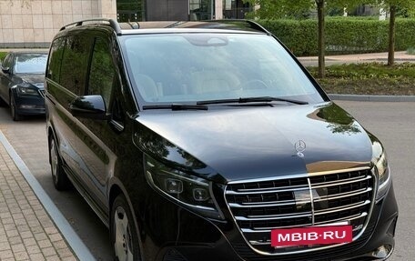 Mercedes-Benz V-Класс, 2024 год, 14 000 000 рублей, 7 фотография