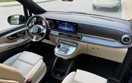 Mercedes-Benz V-Класс, 2024 год, 14 000 000 рублей, 14 фотография