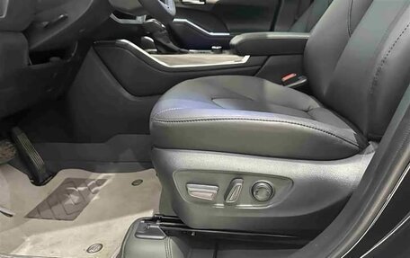 Toyota Highlander, 2026 год, 5 550 000 рублей, 15 фотография