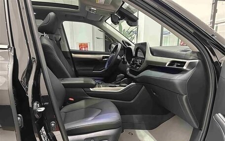 Toyota Highlander, 2026 год, 5 550 000 рублей, 10 фотография