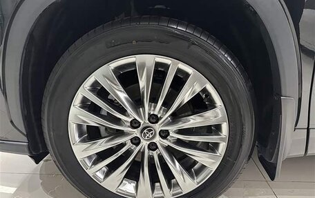 Toyota Highlander, 2026 год, 5 550 000 рублей, 5 фотография