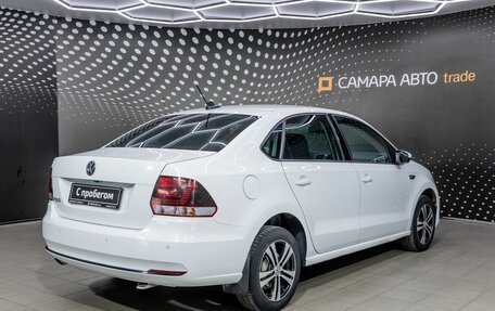 Volkswagen Polo VI (EU Market), 2018 год, 1 105 000 рублей, 2 фотография