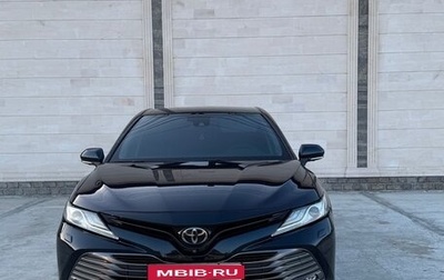 Toyota Camry, 2018 год, 2 650 000 рублей, 1 фотография