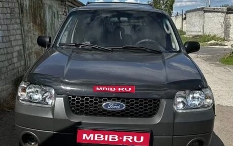 Ford Maverick, 2004 год, 590 000 рублей, 1 фотография