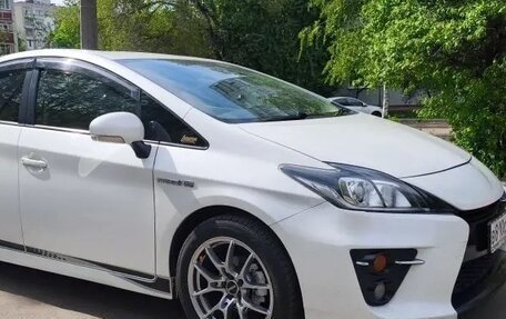 Toyota Prius, 2015 год, 1 500 000 рублей, 1 фотография