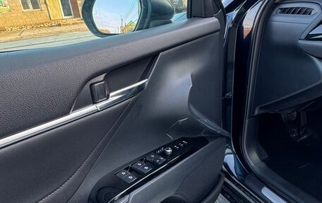 Toyota Camry, 2018 год, 2 650 000 рублей, 8 фотография