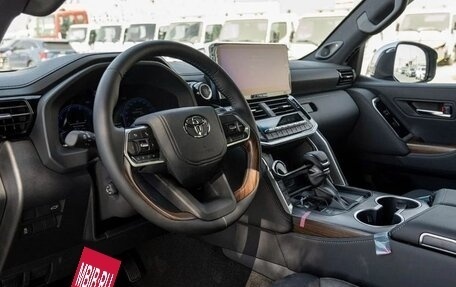 Toyota Land Cruiser, 2026 год, 12 900 000 рублей, 13 фотография