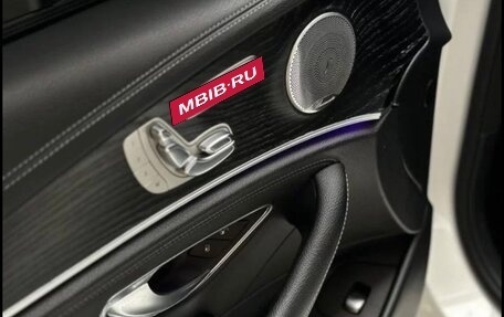 Mercedes-Benz E-Класс, 2017 год, 3 400 000 рублей, 6 фотография