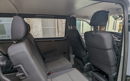 Volkswagen Transporter T6 рестайлинг, 2020 год, 4 999 000 рублей, 7 фотография