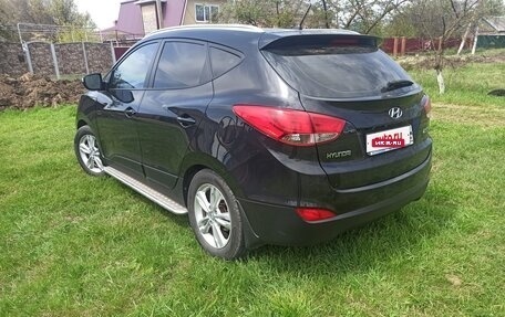 Hyundai ix35 I рестайлинг, 2010 год, 1 350 000 рублей, 2 фотография