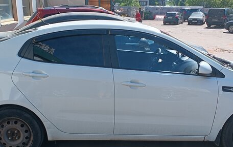 KIA Rio III рестайлинг, 2013 год, 700 000 рублей, 4 фотография