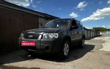 Ford Maverick, 2004 год, 590 000 рублей, 2 фотография