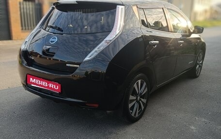 Nissan Leaf I, 2016 год, 890 000 рублей, 4 фотография