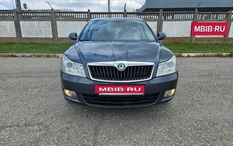 Skoda Octavia, 2010 год, 750 000 рублей, 2 фотография