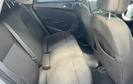 Opel Astra J, 2012 год, 649 000 рублей, 11 фотография