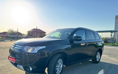 Mitsubishi Outlander III рестайлинг 3, 2014 год, 1 300 000 рублей, 1 фотография