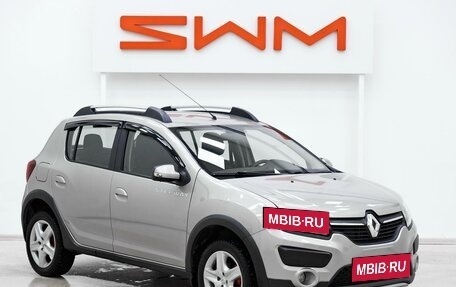 Renault Sandero II рестайлинг, 2018 год, 835 000 рублей, 1 фотография