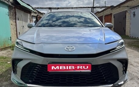 Toyota Camry, 2024 год, 3 700 000 рублей, 3 фотография