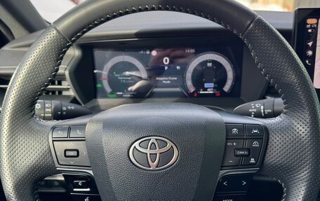 Toyota Camry, 2024 год, 3 700 000 рублей, 11 фотография