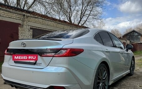 Toyota Camry, 2024 год, 3 700 000 рублей, 4 фотография