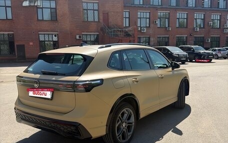 Volkswagen Tiguan, 2024 год, 4 200 000 рублей, 4 фотография