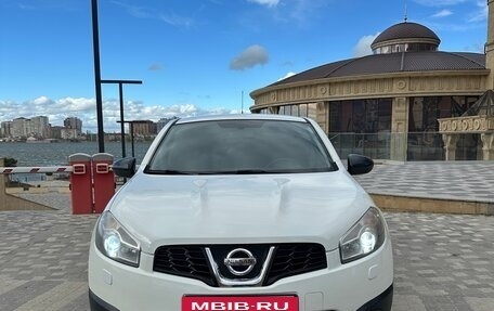 Nissan Qashqai, 2011 год, 930 000 рублей, 2 фотография