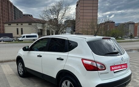 Nissan Qashqai, 2011 год, 930 000 рублей, 7 фотография