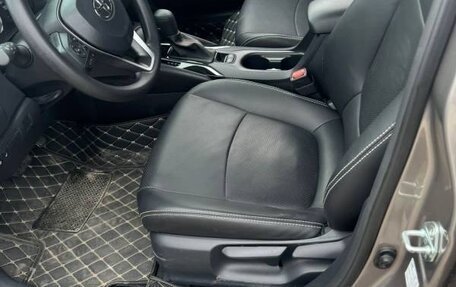 Toyota Corolla, 2022 год, 2 100 000 рублей, 7 фотография