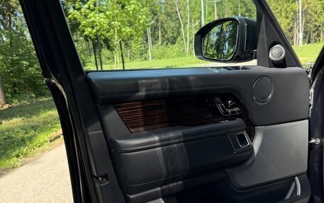 Land Rover Range Rover IV рестайлинг, 2018 год, 7 200 000 рублей, 4 фотография