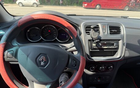Renault Sandero II рестайлинг, 2016 год, 850 000 рублей, 12 фотография
