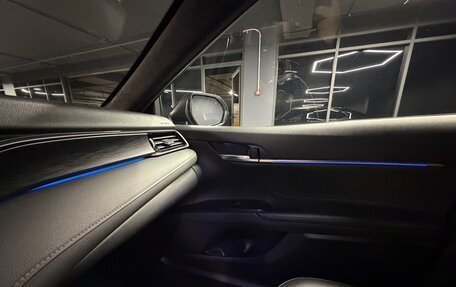 Toyota Camry, 2021 год, 3 350 000 рублей, 7 фотография