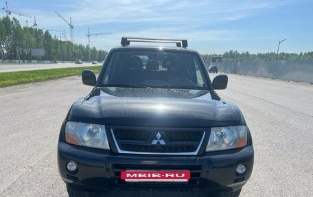 Mitsubishi Pajero III рестайлинг, 2003 год, 997 000 рублей, 4 фотография