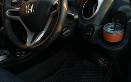 Honda Fit III, 2011 год, 680 000 рублей, 10 фотография