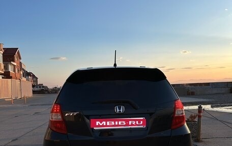 Honda Fit III, 2011 год, 680 000 рублей, 6 фотография
