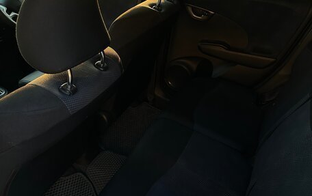Honda Fit III, 2011 год, 680 000 рублей, 20 фотография