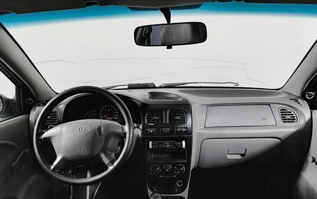 KIA Rio II, 2001 год, 270 000 рублей, 17 фотография