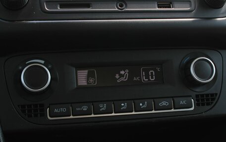Volkswagen Polo VI (EU Market), 2015 год, 890 000 рублей, 21 фотография