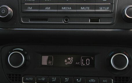 Volkswagen Polo VI (EU Market), 2015 год, 890 000 рублей, 20 фотография