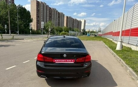 BMW 5 серия, 2019 год, 1 900 000 рублей, 4 фотография