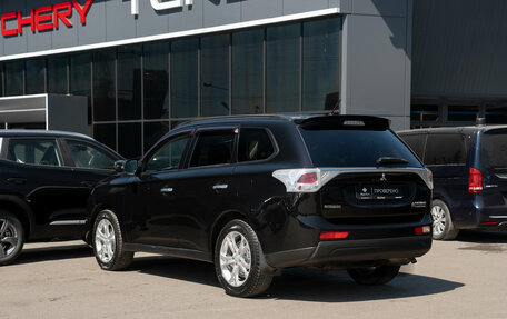 Mitsubishi Outlander III рестайлинг 3, 2012 год, 1 290 000 рублей, 4 фотография