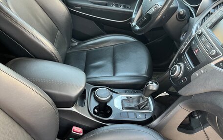 Hyundai Santa Fe III рестайлинг, 2015 год, 1 800 000 рублей, 17 фотография