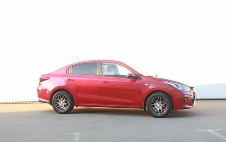 KIA Rio IV, 2019 год, 1 295 000 рублей, 3 фотография
