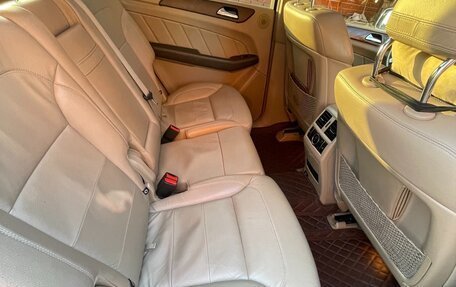 Mercedes-Benz GL-Класс, 2015 год, 4 000 000 рублей, 7 фотография