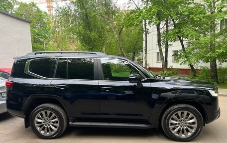 Toyota Land Cruiser, 2022 год, 13 200 000 рублей, 2 фотография