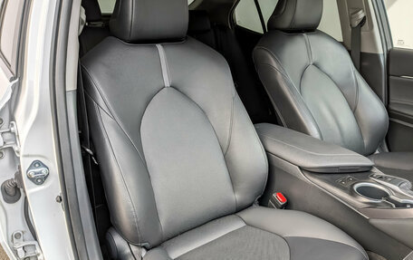 Toyota Camry, 2021 год, 3 330 000 рублей, 23 фотография