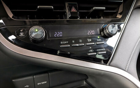 Toyota Camry, 2021 год, 3 330 000 рублей, 26 фотография