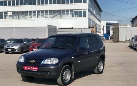 Chevrolet Niva I рестайлинг, 2017 год, 727 000 рублей, 1 фотография