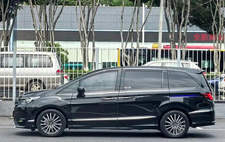 Honda Elysion, 2024 год, 3 880 000 рублей, 7 фотография