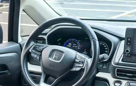 Honda Elysion, 2024 год, 3 880 000 рублей, 12 фотография