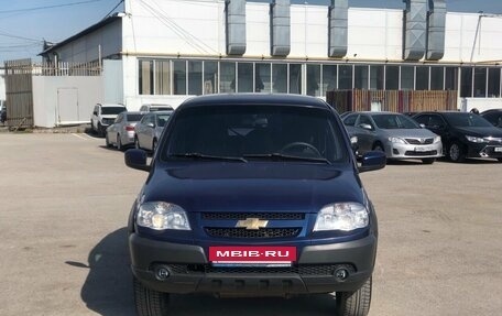 Chevrolet Niva I рестайлинг, 2017 год, 727 000 рублей, 3 фотография